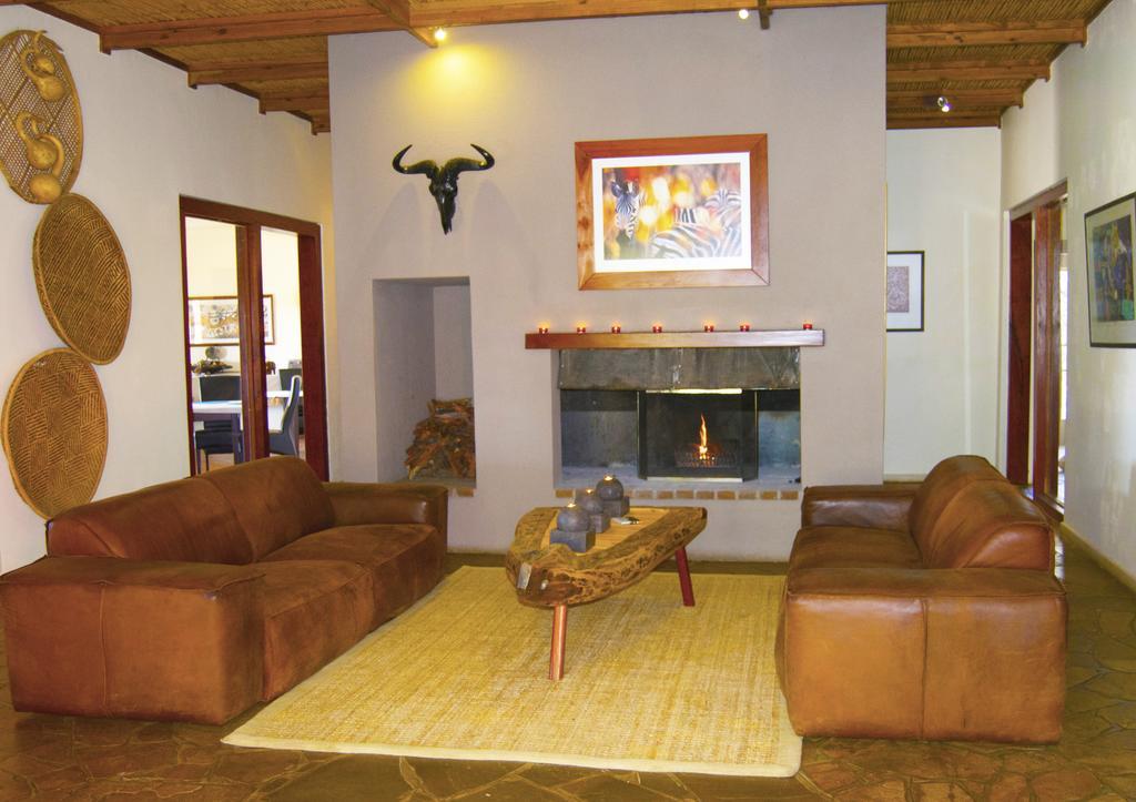Auas Safari Lodge Windhoek Eksteriør billede