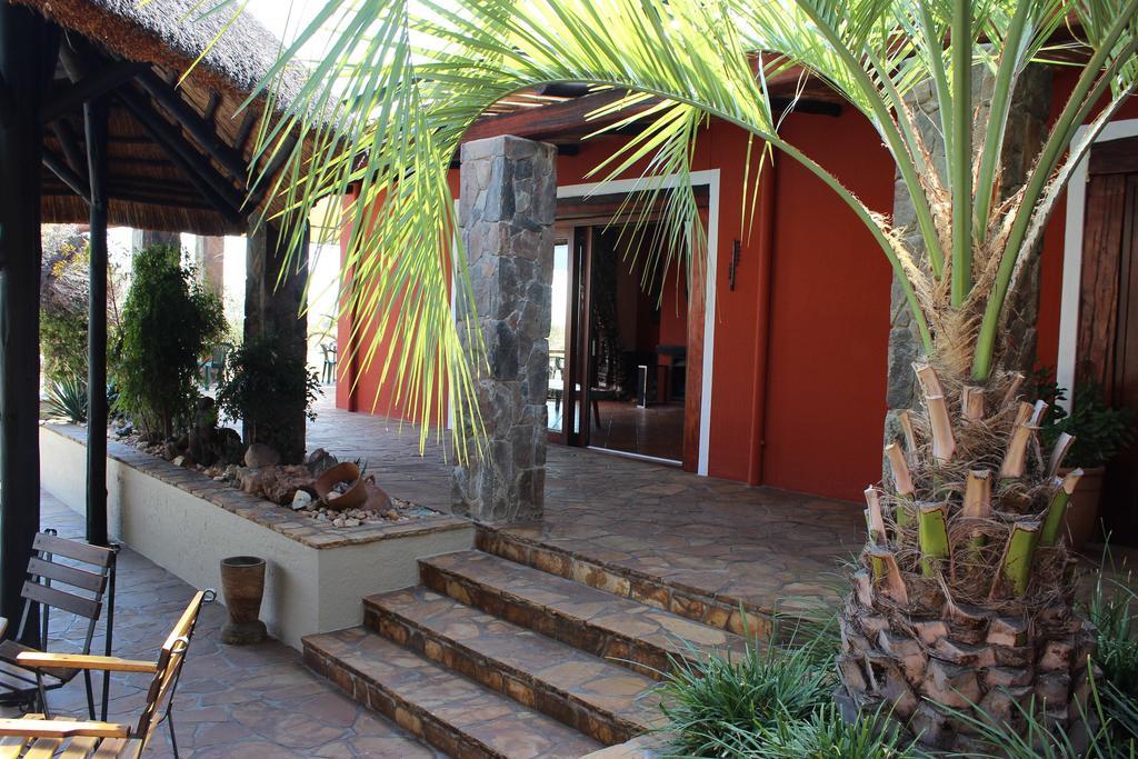 Auas Safari Lodge Windhoek Eksteriør billede