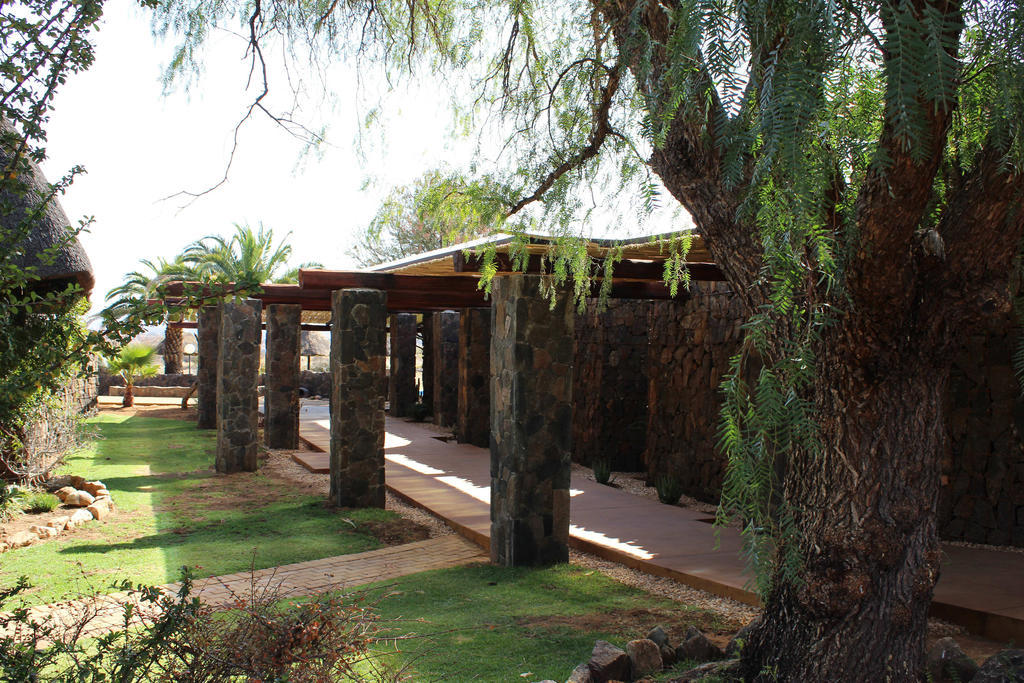 Auas Safari Lodge Windhoek Eksteriør billede