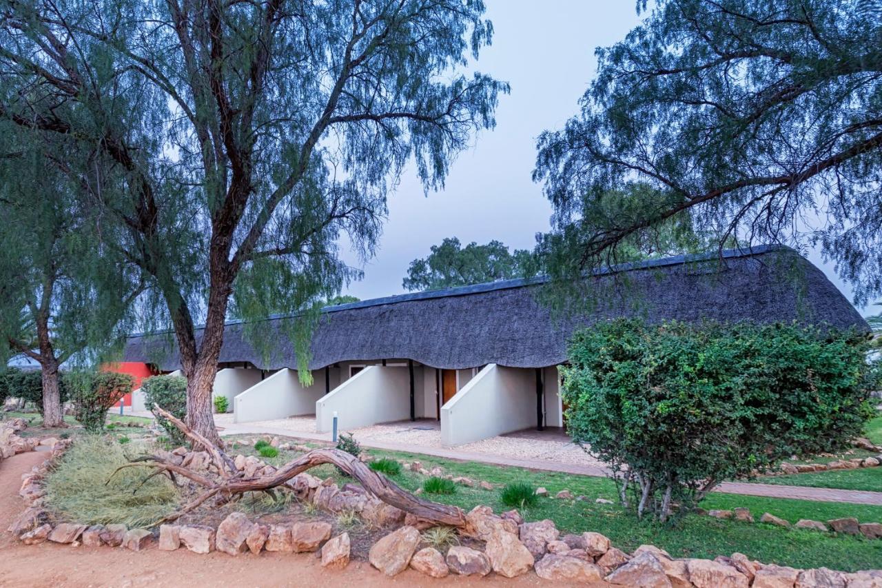 Auas Safari Lodge Windhoek Eksteriør billede